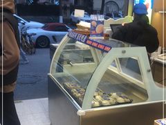 -李与白包子铺(桐梓林店)