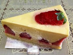 草莓芝士蛋糕-榖屋house of flour(张江首店)