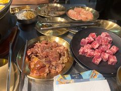 -胡悦里韩式烤肉(芝罘万达广场店)