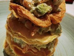 牛油果三文鱼龙虾塔-食廬NOBLE(港汇店)