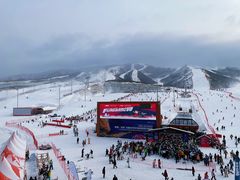 -富龙滑雪场