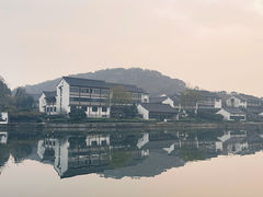 -鲁镇