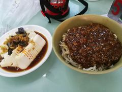 -食惠里小笼包面馆(越秀店)