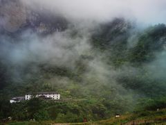 -鹿院坪生态旅游景区