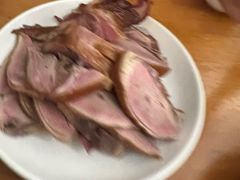 卤鸭子半只-曾牛肉