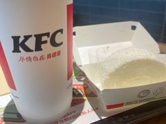 -肯德基(成都机场T2到达精选店)
