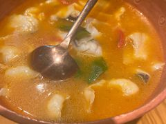 版纳野果酸汤鱼-云海肴·汽锅鸡·云南菜(天山百盛优客店)