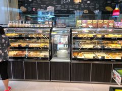 面包甜点陈列柜-Caidie Bakery采蝶轩(钟村店)