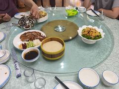 -六和聚传统烤鸭.天津菜(和平店)