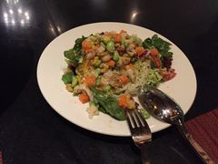 蔬菜沙拉-WOLFGANG PUCK KITCHEN & BAR(迪士尼小镇店)