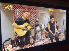 -K+全国连锁KTV(绿地缤纷天地店)