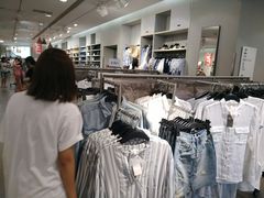 -H&M(亨特城市广场店)