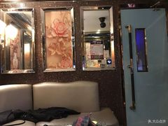 -极度沸点CLUB KTV(世贸中心店)