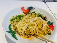 -十一街幺鸡成都担担面(悠方店)