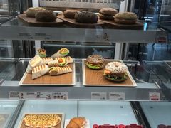 -Tims天好咖啡·贝果(东吴龙湖天街店)