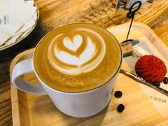 -栖巢咖啡(天鹅湖万达低碳店)