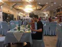 -马尔龙新疆饭店·清真(瑞景店)