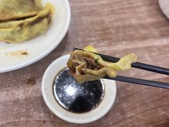 -草桥清真牛肉锅贴扁食店