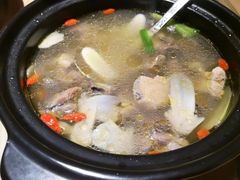 松茸炖鸡-妈妈的味道(和顺古镇店)