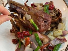 -老鄞江清水龙虾•赵赵家(江北店)