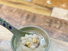 苏式桂花鸡头米-大郎桥瑞陆糖粥(小太平巷店)