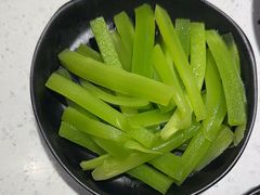 -三江源活鱼现烤(维多利摩尔城店)