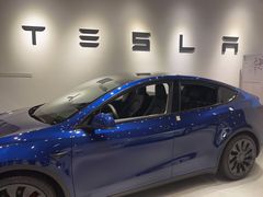 -TESLA 特斯拉(北京颐堤港体验店)