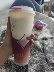 -桃桃屿·潮牌酷银(世纪荟店)