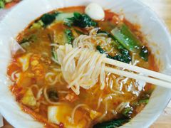 -二钢串叔麻辣烫(华龙大厦店)