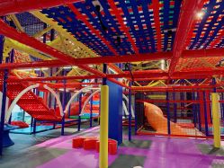 -动力星球家庭亲子游乐中心