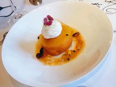 传统萨卡帕朗姆酒浸巴巴蛋糕-Le Comptoir de Pierre Gagnaire