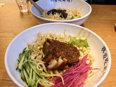 肘子泼辣面-北三条胡同打卤面馆(雍和宫店)