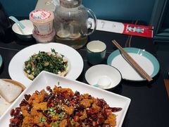 -渝乡辣婆婆·川菜 水煮鱼(中山西路店)