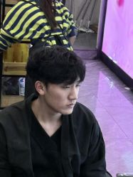 -藤野造型烫染·漂发