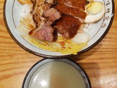 狮头鹅肉拼猪手饭-狮头牌卤味研究所·卤味饭(花城汇南区店)