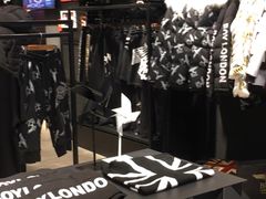 -BOY LONDON(上海佛罗伦萨小镇店)