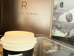 -星巴克臻选(成都太古里店)