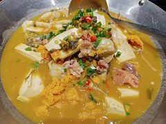 砂锅鱼杂-一江水食府(后湖店)