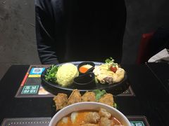 -绿柠食堂(北外滩店)