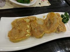 蛋煎咸肉粽-虾饺妹·粤式手工点心(水荫路店)