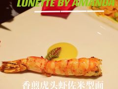 -弦月窗LUNETTE BY AMANDA(复兴路店)