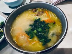 松茸鸡汤手擀面-杏花堂山西菜馆(壹方城店)