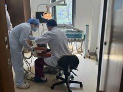 -圣贝口腔(海淀店)