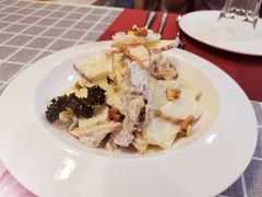 -屯老二农家铁锅炖·行业领军者(梅江店)