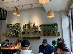 大堂-土桥手掌鸡·26年灌县老味道(都江堰店)