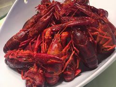 冰镇梅汁小龙虾-上海兴国宾馆 丽宫中餐厅