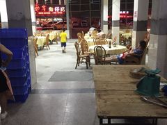 大堂-标记美食新鲜猪杂(兴南大道店)