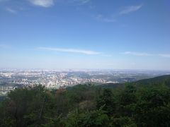 -定都峰