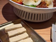 -谷丽麦馕新疆菜·清真(步步高梅溪新天地店)