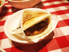 酥皮肉夹馍-西贝(吴江路湟普汇店)